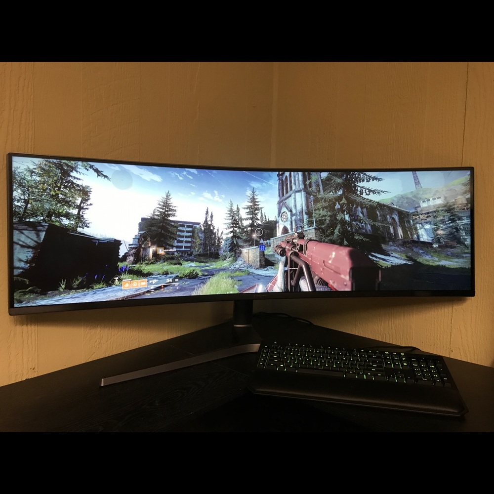 Samsung Electronics LC49HG90DMNXZA CHG90 Series Curvo 49"
Gaming Monitor